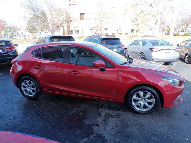 Used 2014 MAZDA MAZDA3 i Sport image 3