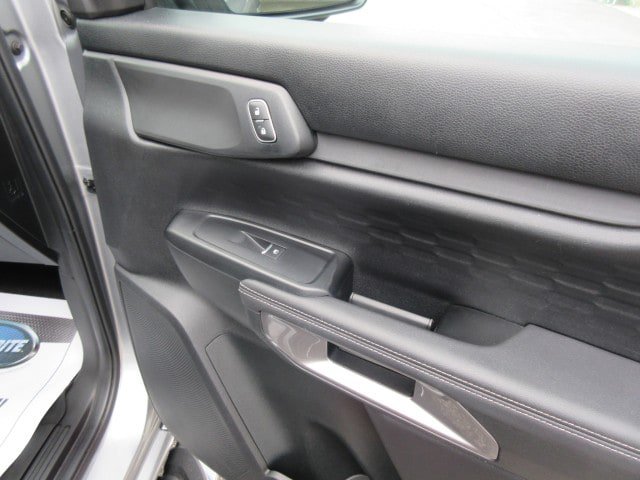 Used 2024 Ford Ranger XLT w/ Technology Package RWD image 25
