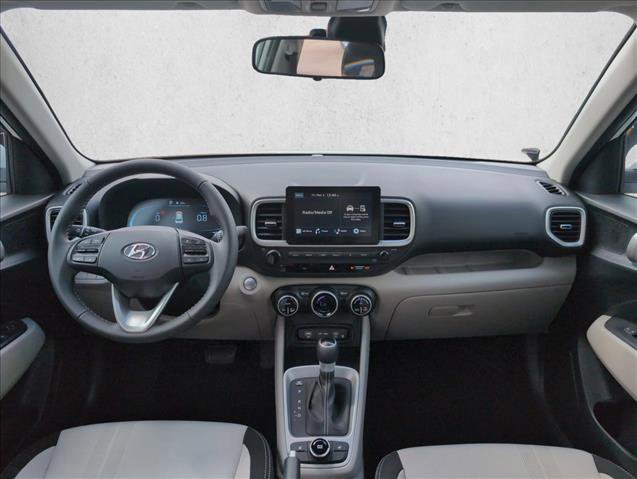 New 2026 Hyundai Venue SEL FWD image 18