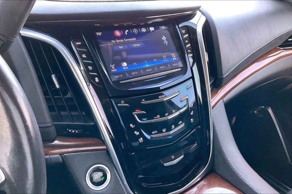 Used 2020 Cadillac Escalade Luxury RWD image 26