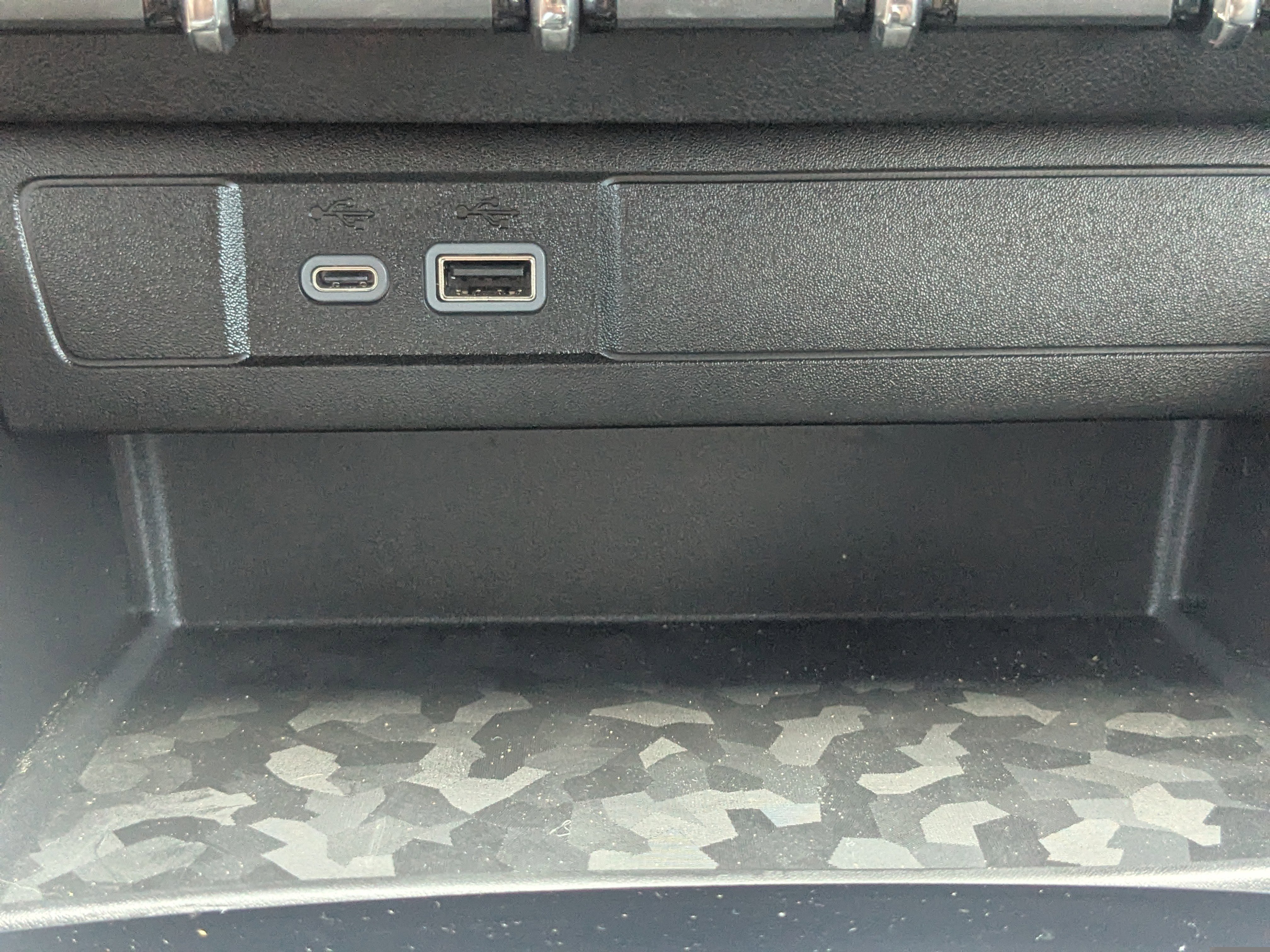 Used 2024 GMC Canyon Elevation w/ Elevation Premium Package image 26