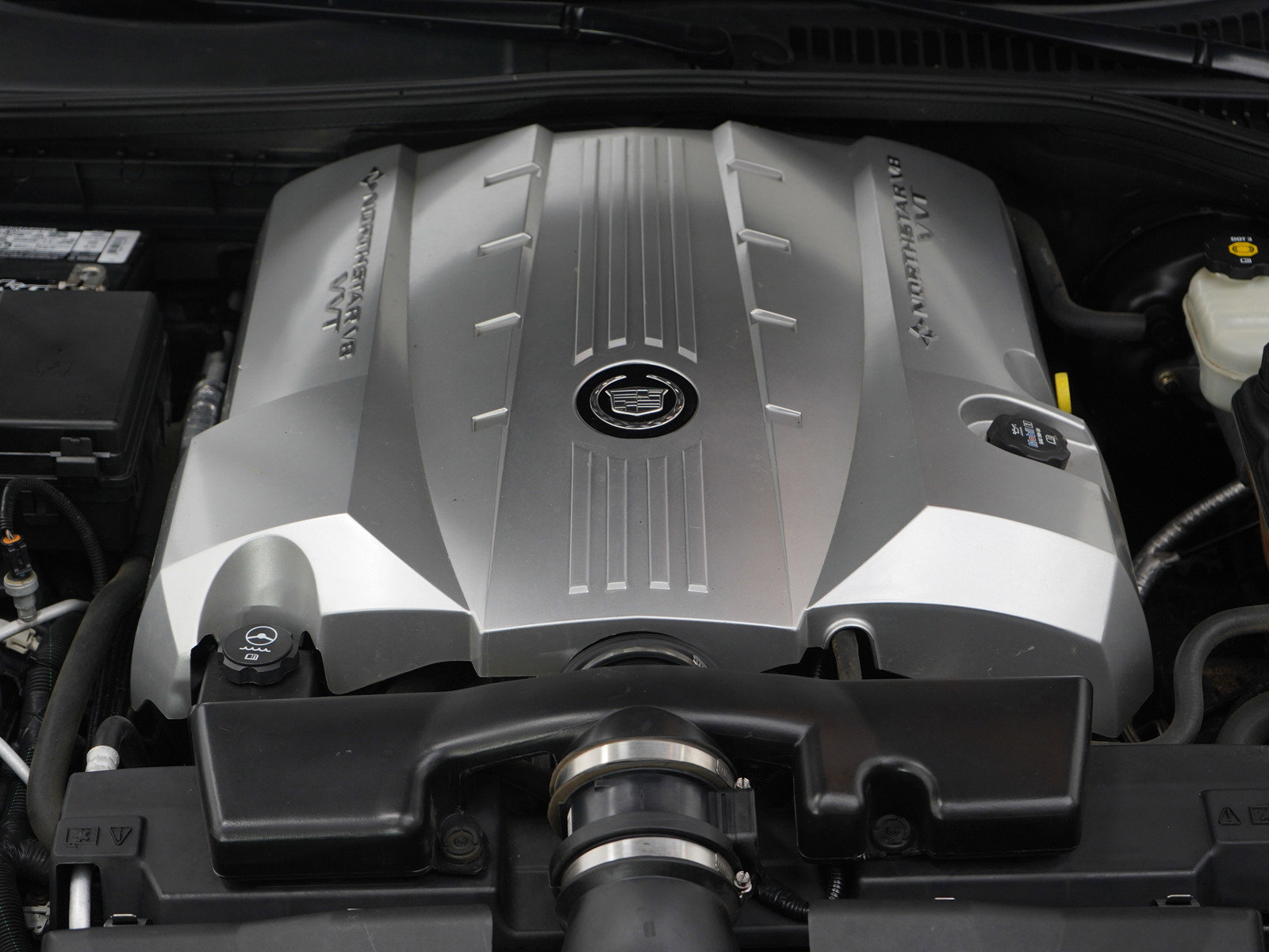 Used 2005 Cadillac XLR image 34