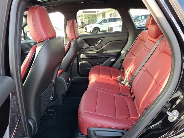 New 2024 Lincoln Corsair Reserve w/ Equipment Group 201A image 5