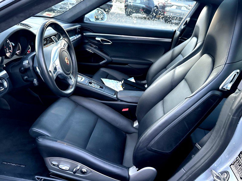 Used 2015 Porsche 911 4 Coupe image 16