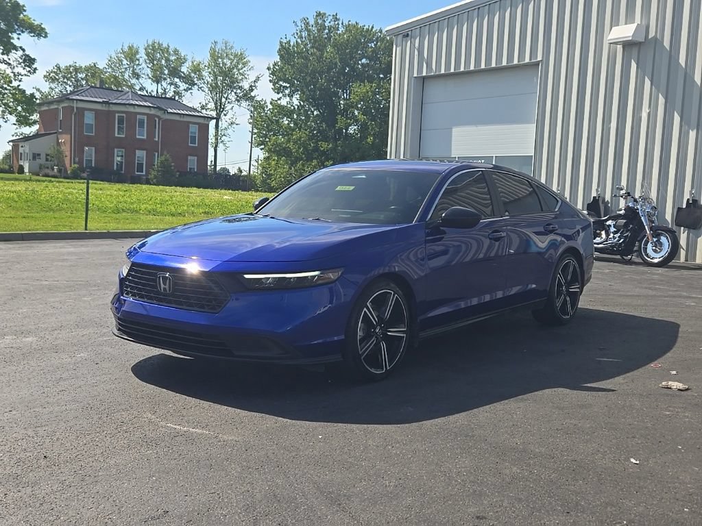 Certified 2025 Honda Accord Sport image 3