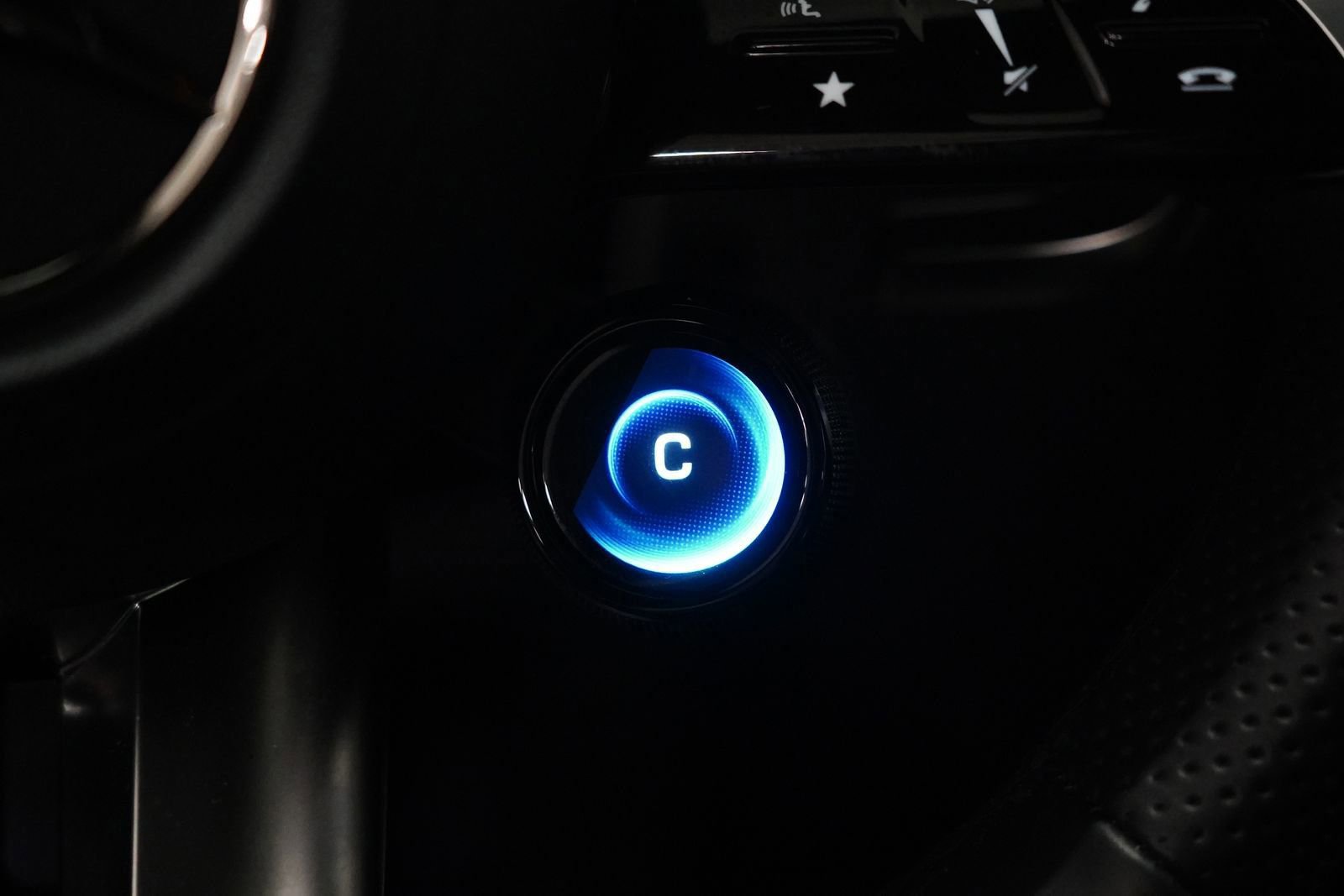 Used 2026 Mercedes-Benz GLC 43 AMG AMG GLC 43 image 20