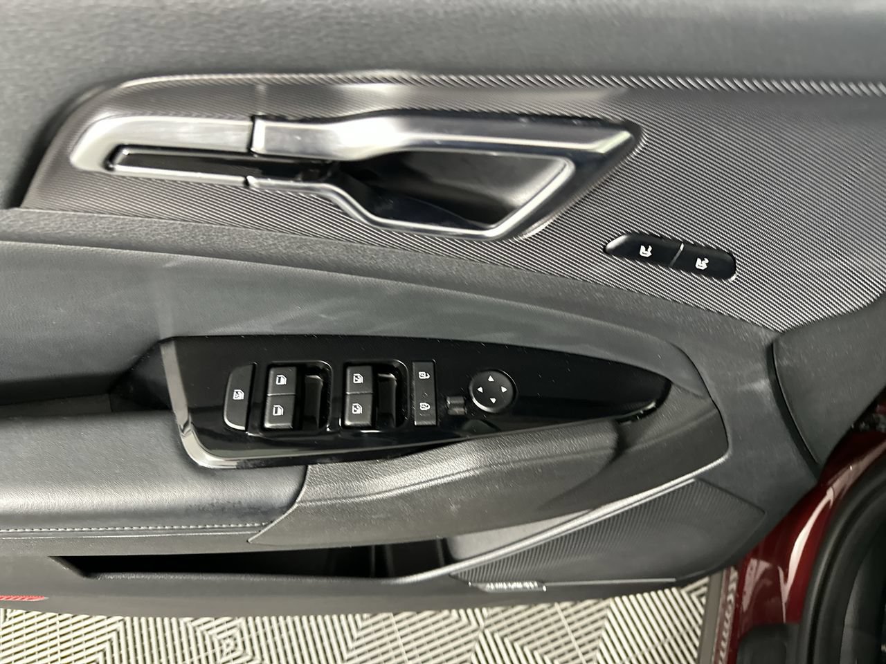 Certified 2023 Kia Sportage SX Prestige AWD/4WD image 5