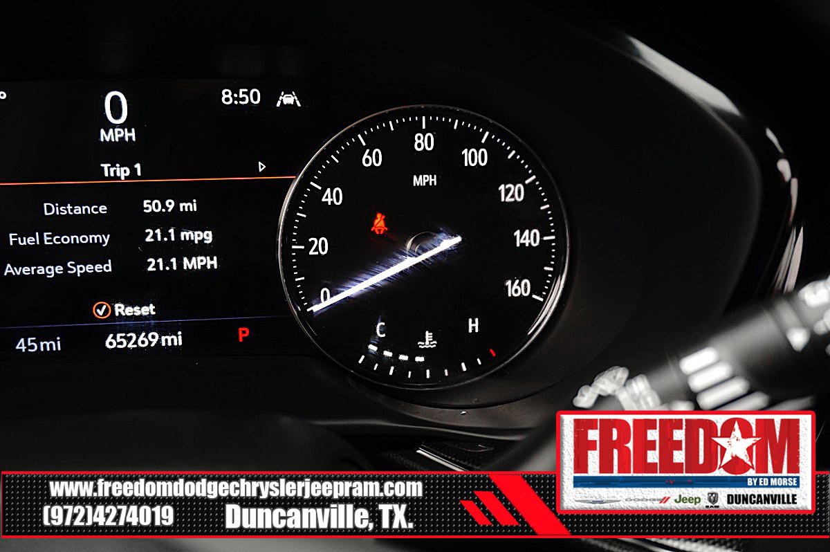 Used 2023 Buick Envision Essence AWD/4WD image 31