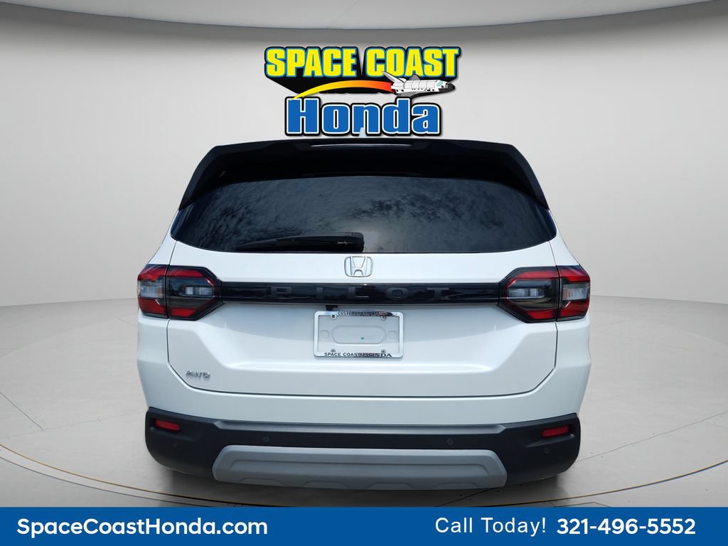 Certified 2025 Honda Pilot EX-L image 11