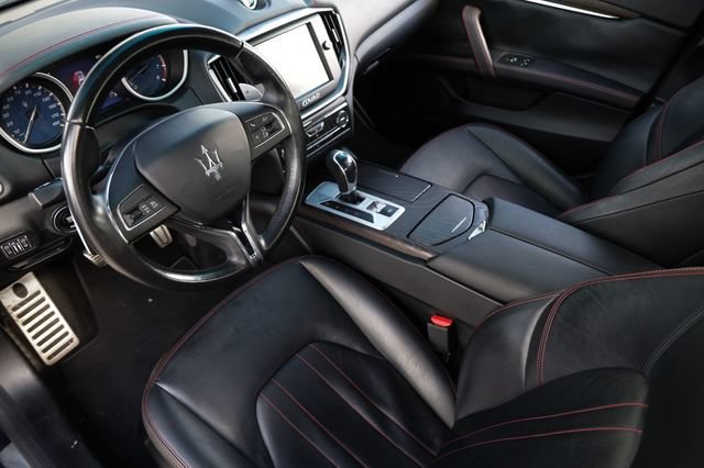Used 2016 Maserati Ghibli S Q4 AWD/4WD image 6