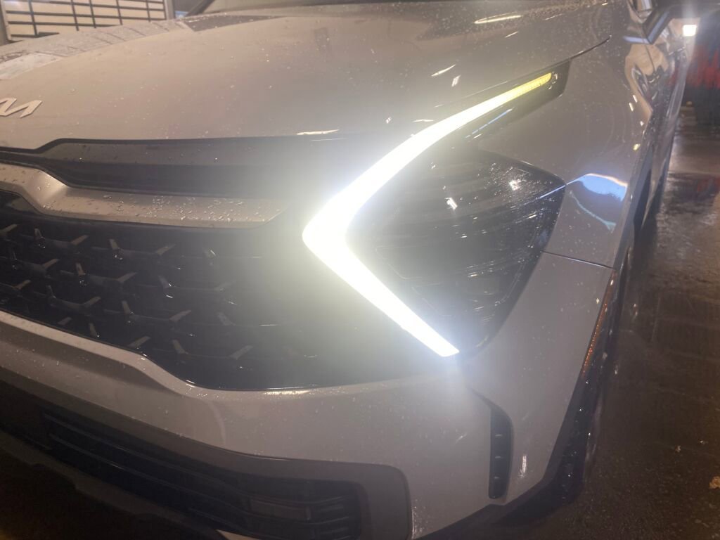 Used 2024 Kia Sportage X-Pro image 26