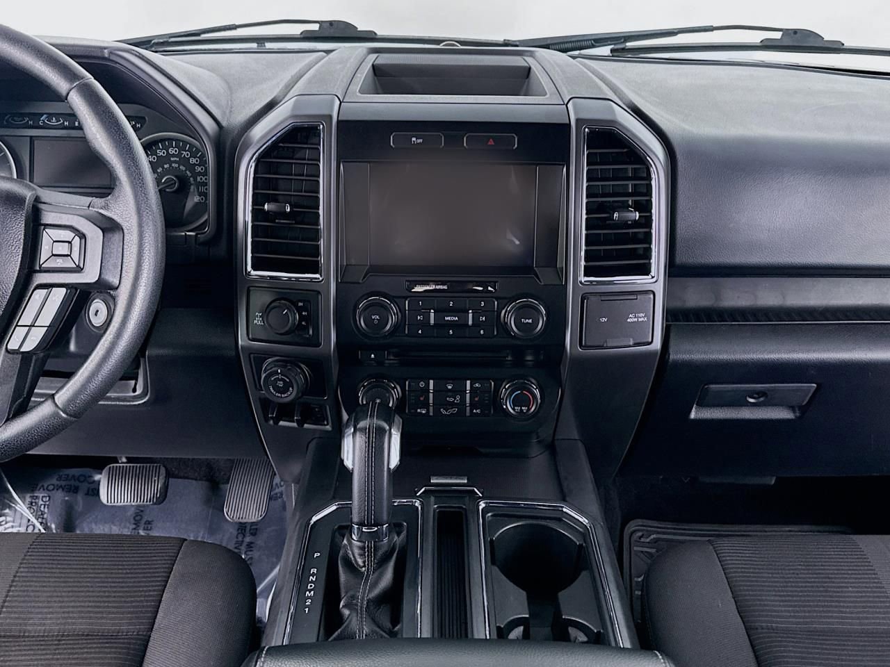 Used 2016 Ford F150 XLT w/ Equipment Group 302A Luxury image 11