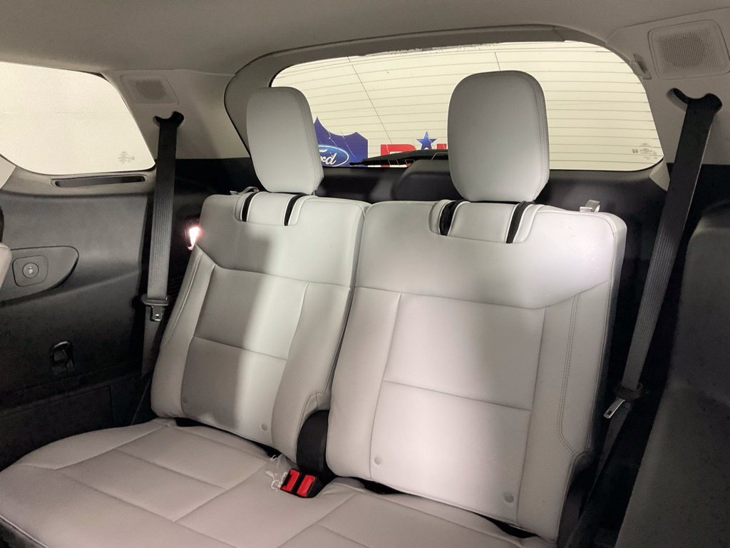 New 2026 Ford Explorer Platinum w/ LUX Leather Package AWD/4WD image 17