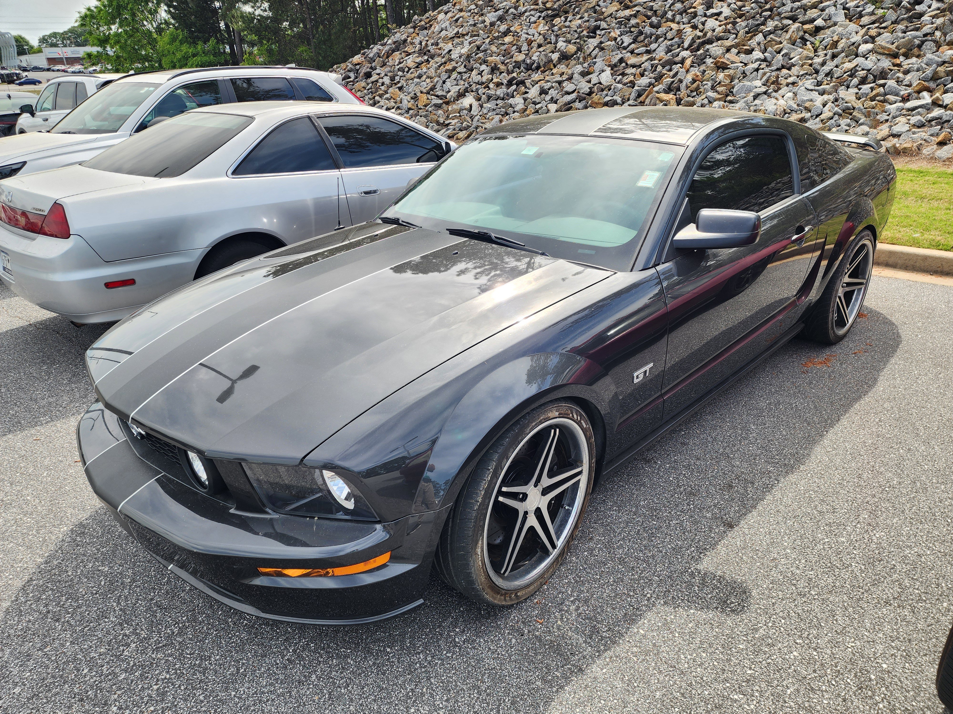 Used 2008 Ford Mustang GT RWD image 3