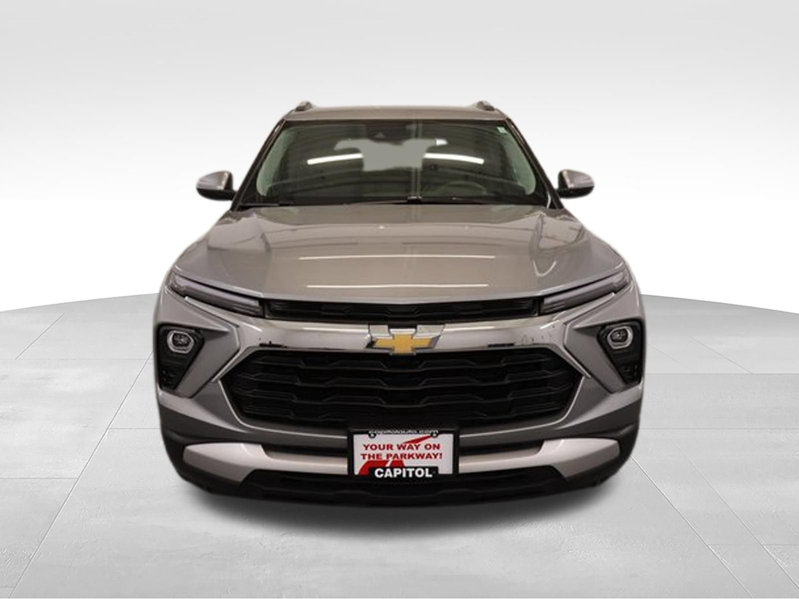 Used 2025 Chevrolet TrailBlazer LT AWD/4WD image 6