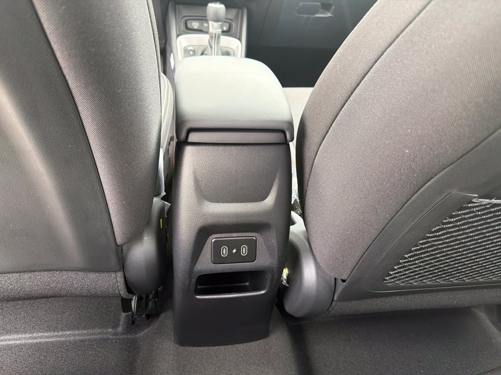 New 2026 Hyundai Venue SEL FWD image 17