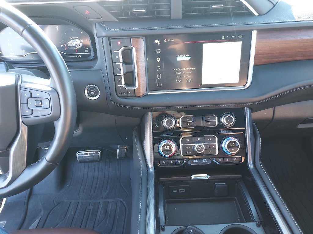 Used 2024 GMC Yukon Denali Ultimate AWD/4WD image 20