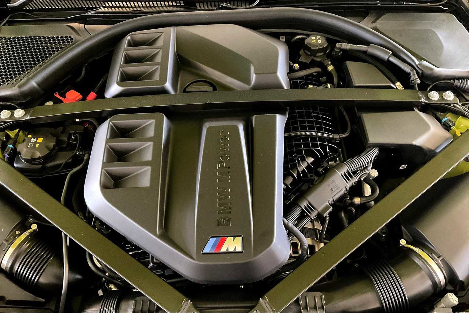 New 2025 BMW M3 Competition image 17