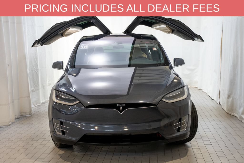 Used 2016 Tesla Model X 90D AWD/4WD image 4