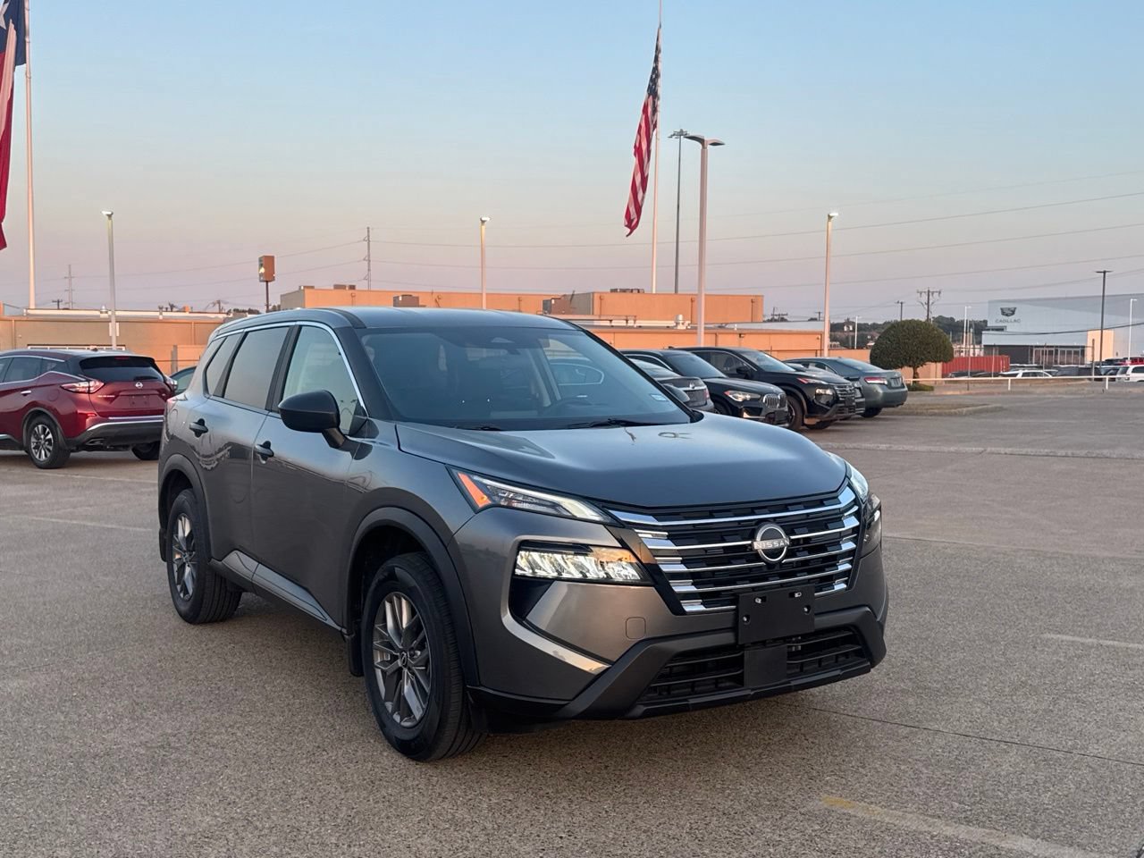 Certified 2024 Nissan Rogue S FWD image 1