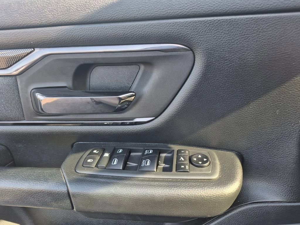 Used 2021 RAM 1500 Big Horn w/ Built-to-serve Edition image 14