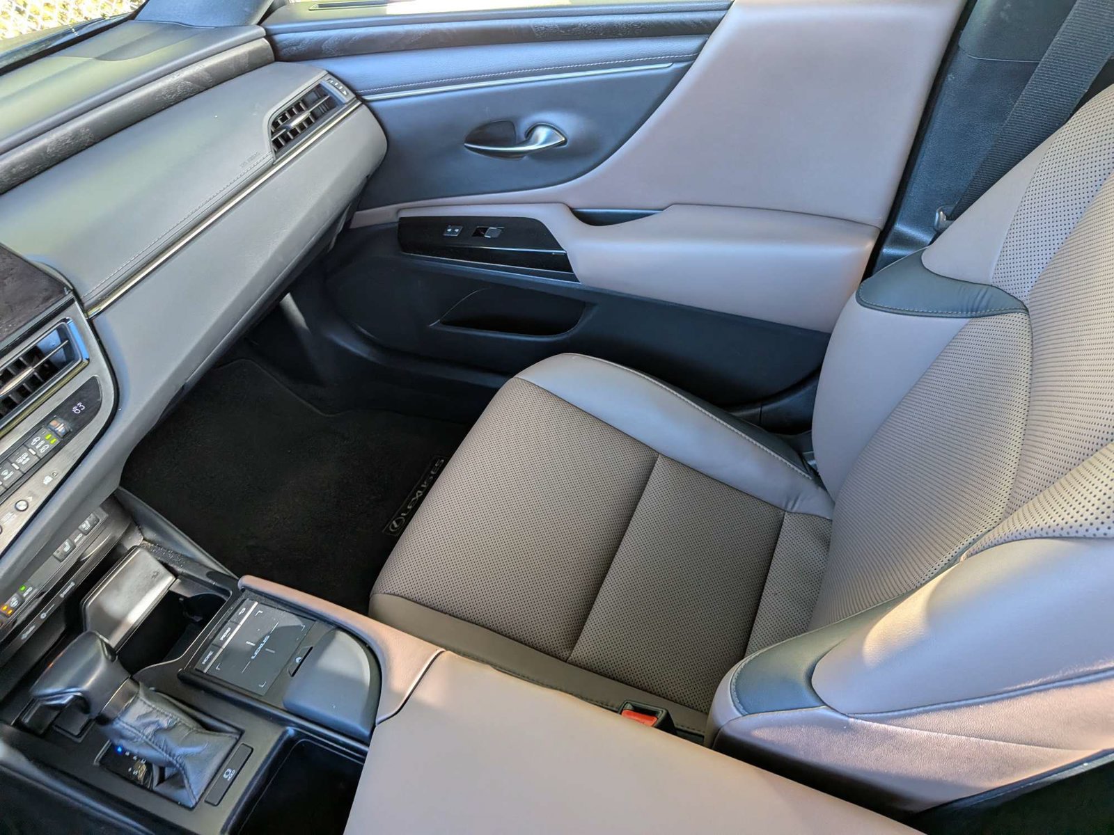 Used 2022 Lexus ES 350 w/ Premium Package FWD image 15