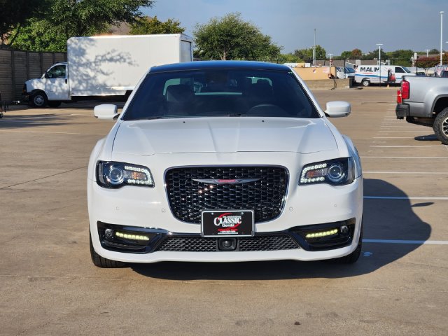 Used 2023 Chrysler 300 S w/ Comfort Group RWD image 10