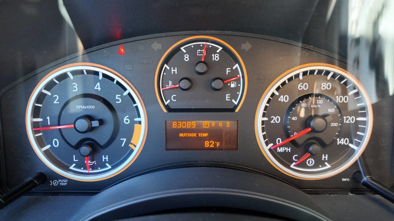 Used 2014 Nissan Titan SV w/ SV Value Truck Package RWD image 15