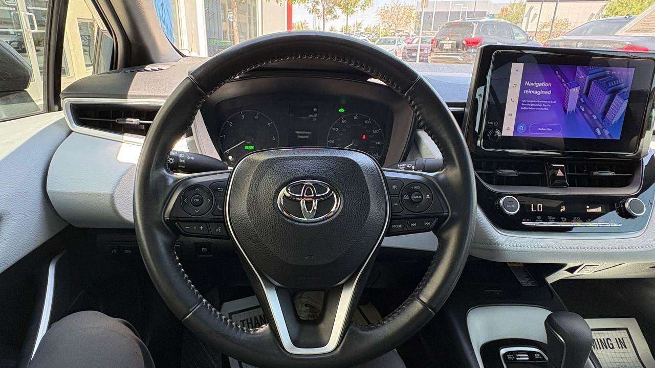 Used 2024 Toyota Corolla SE w/ SE Package FWD image 17