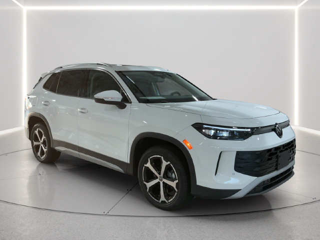 New 2026 Volkswagen Tiguan SE AWD/4WD image 8