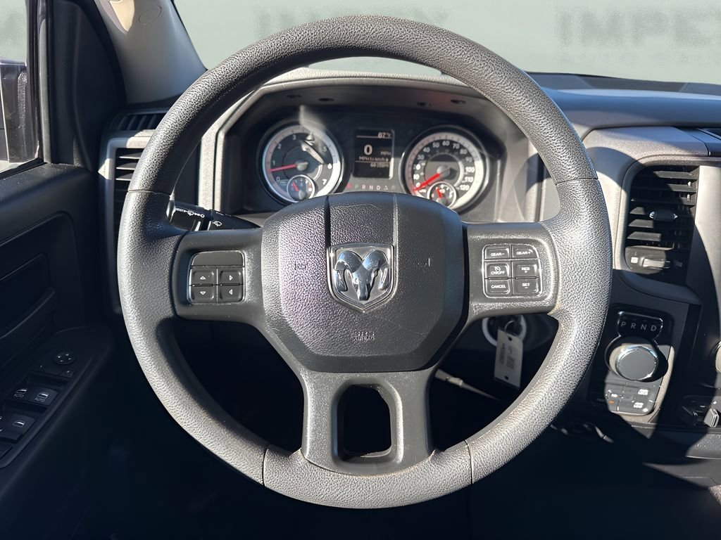 Used 2018 RAM 1500 Express image 12