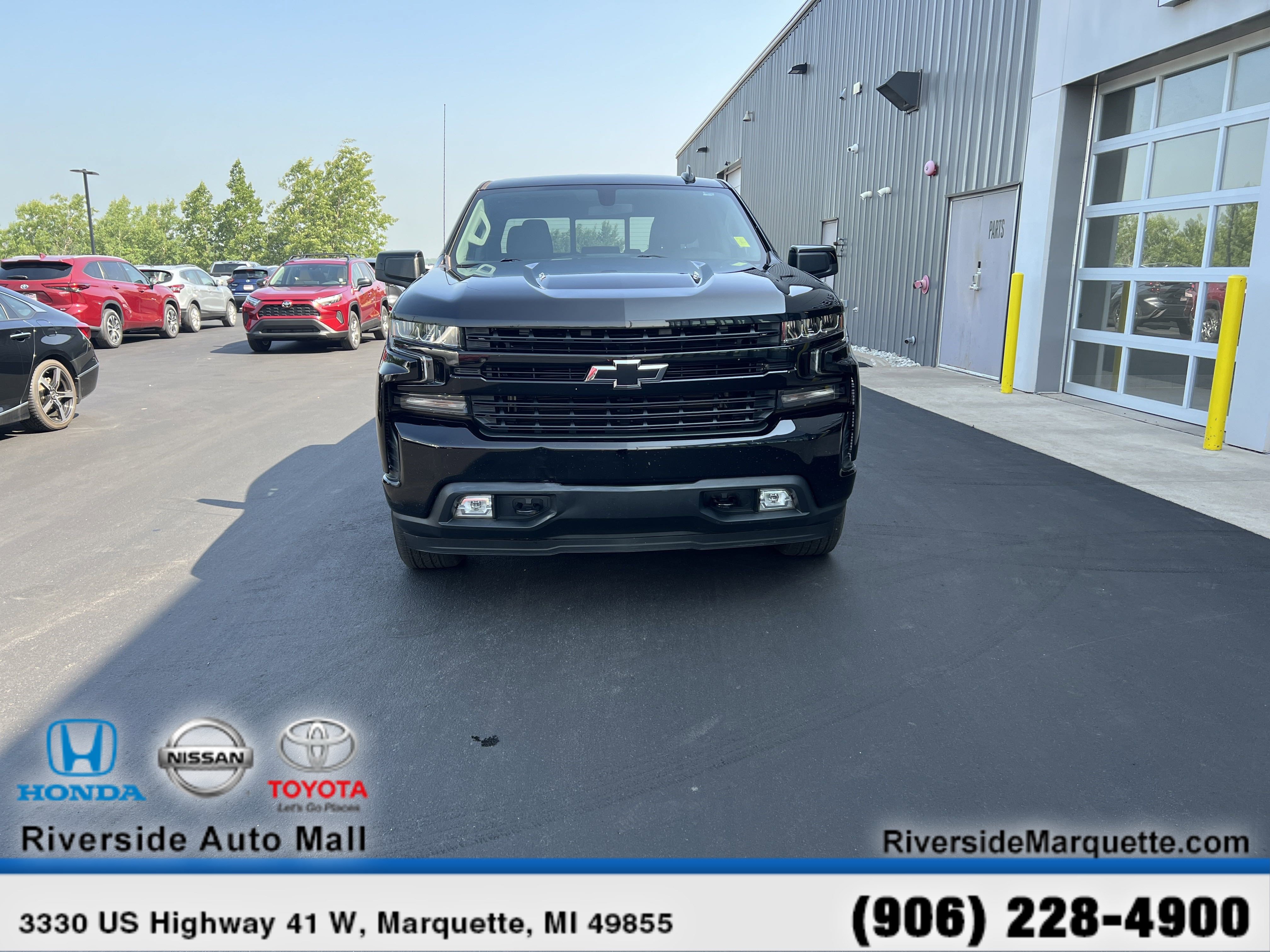 Used 2020 Chevrolet Silverado 1500 RST image 2