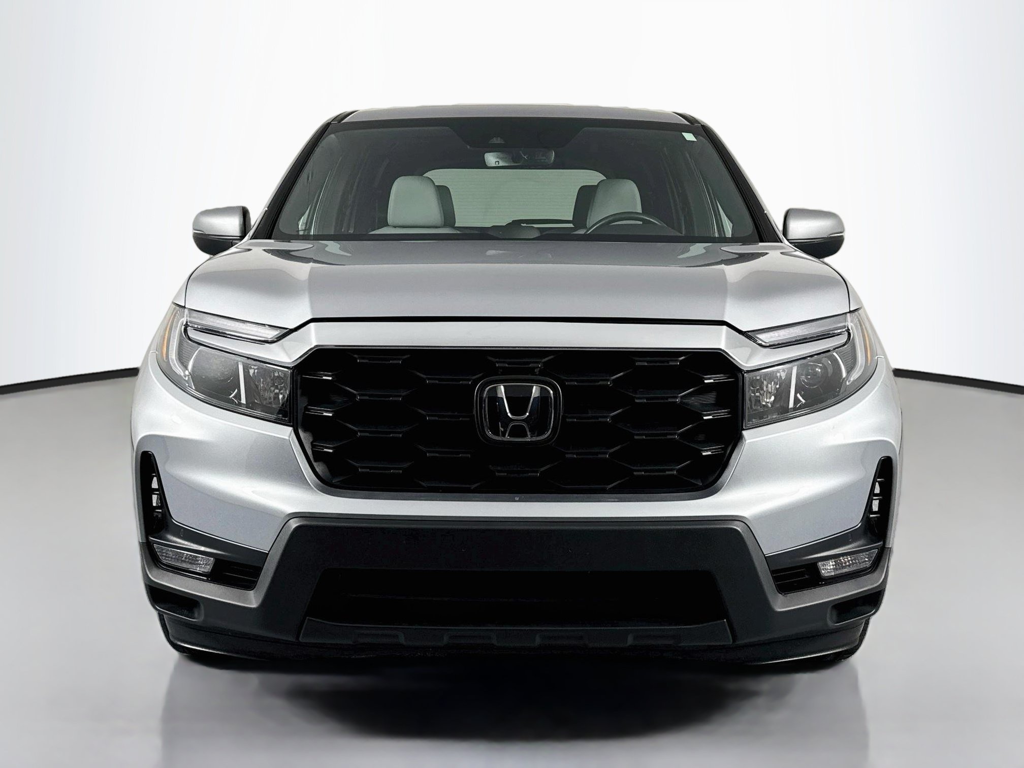 Certified 2023 Honda Passport EX-L image 2