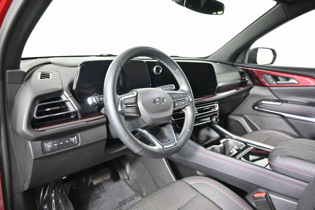 Used 2024 Chevrolet Traverse Z71 image 23