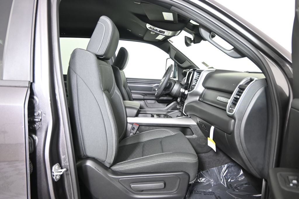Used 2026 RAM 1500 Big Horn AWD/4WD image 14