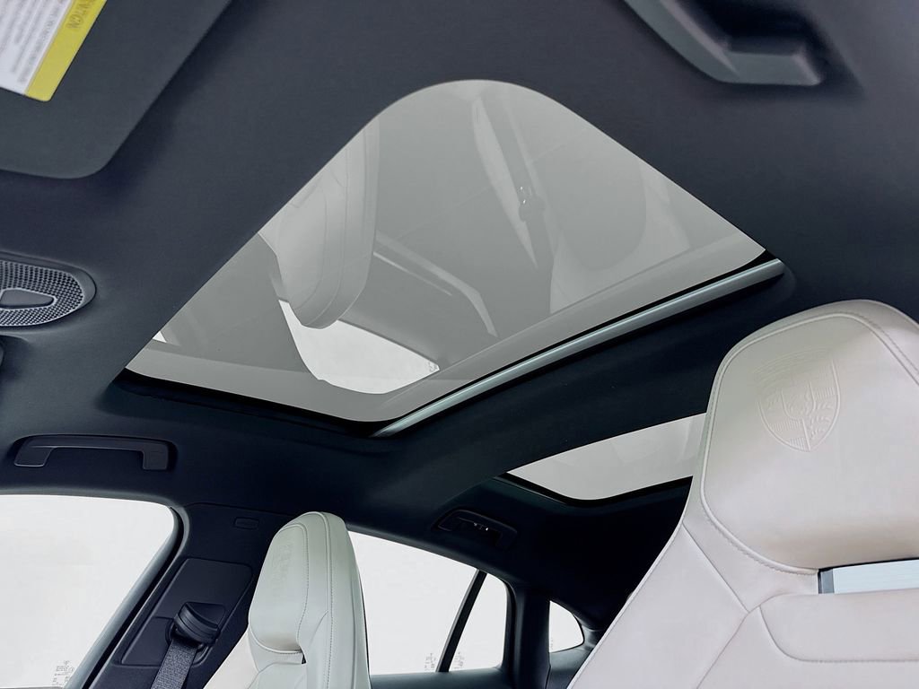 New 2026 Porsche Panamera image 23