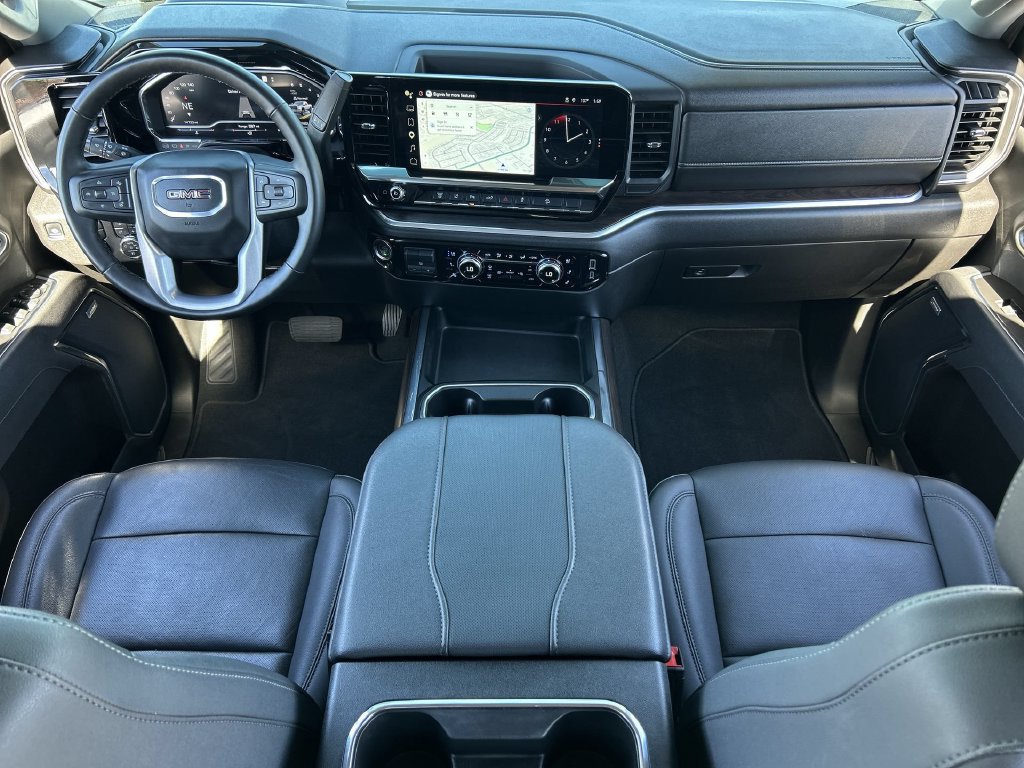 Used 2025 GMC Sierra 2500 SLT w/ SLT Premium Package AWD/4WD image 20