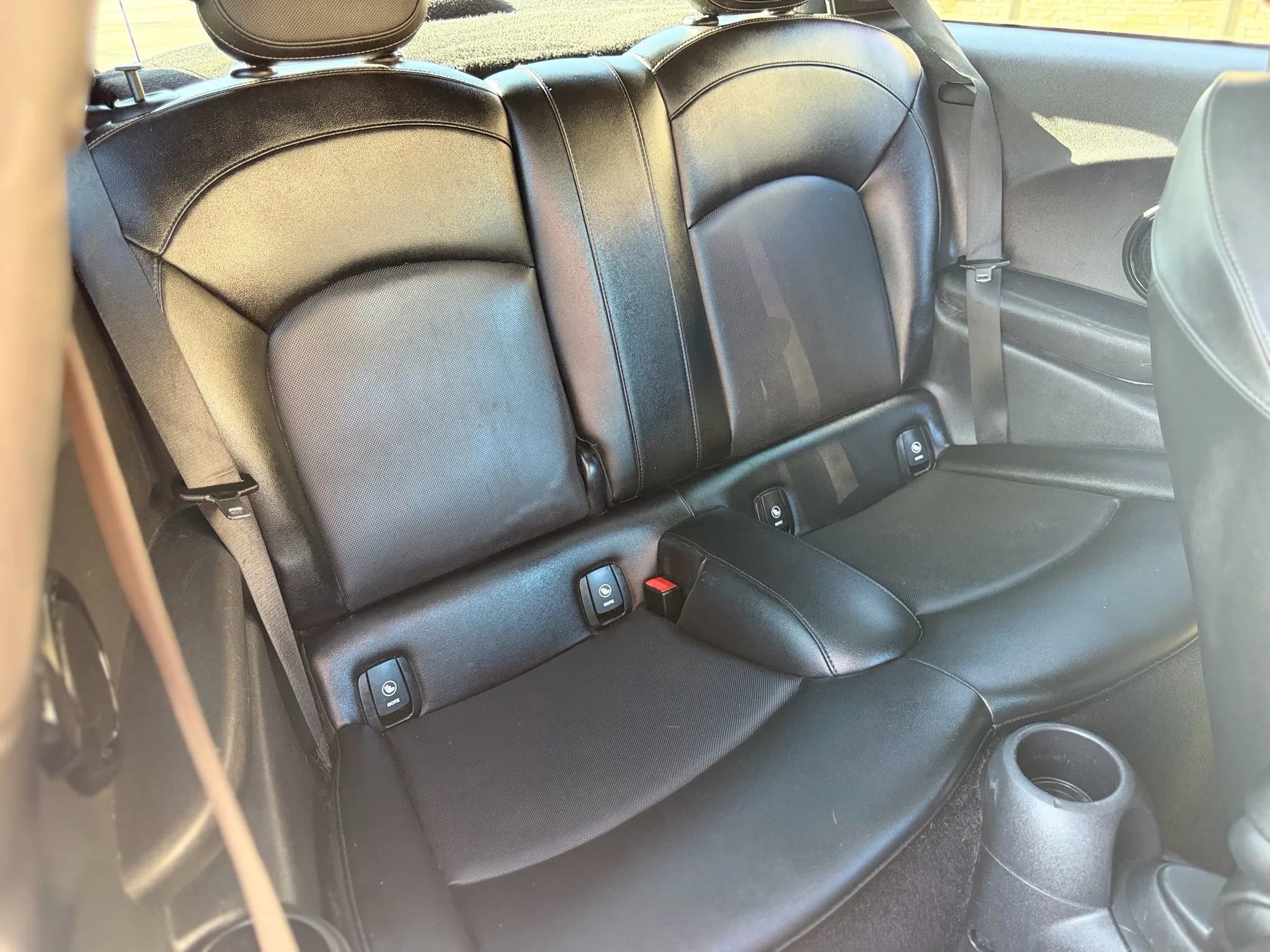 Used 2017 MINI Cooper S image 31