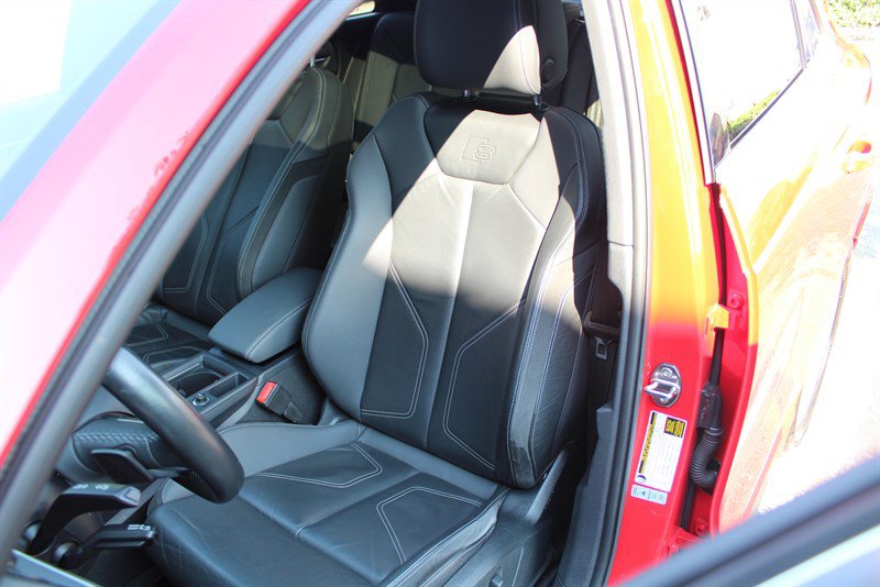 Used 2020 Audi Q3 2.0T Prestige w/ Prestige Package image 22