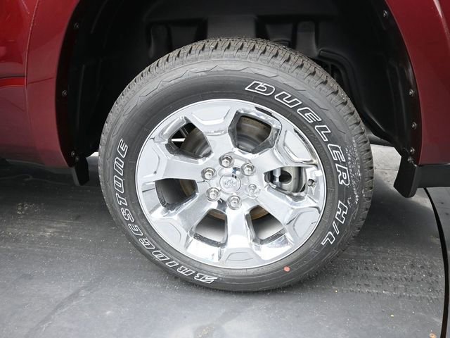 New 2026 RAM 1500 4x4 Crew Cab image 38