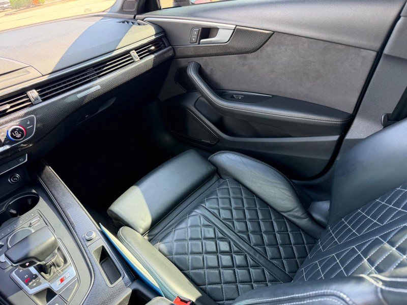 Used 2019 Audi S4 Premium Plus w/ Premium Plus Package AWD/4WD image 18