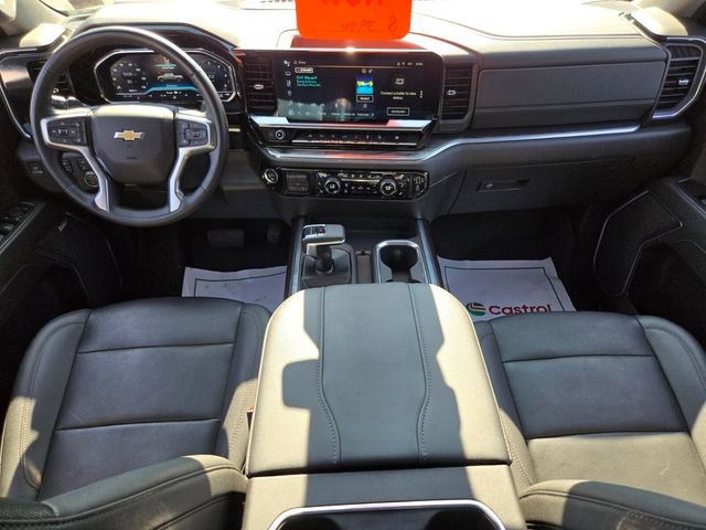 Used 2023 Chevrolet Silverado 1500 LTZ AWD/4WD image 14
