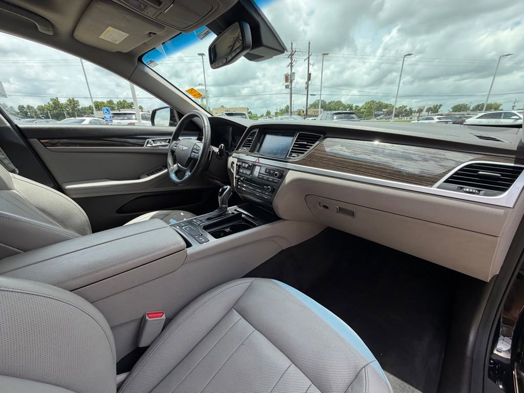Used 2017 Genesis G80 3.8 w/ Option Group 02 RWD image 28