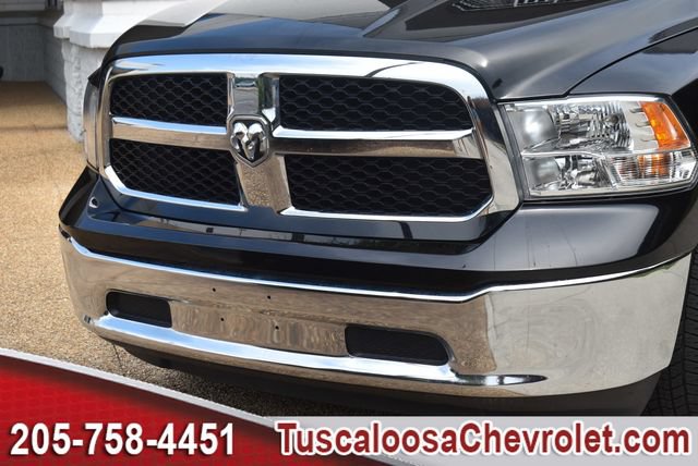 Used 2024 RAM 1500 Classic SLT AWD/4WD image 35
