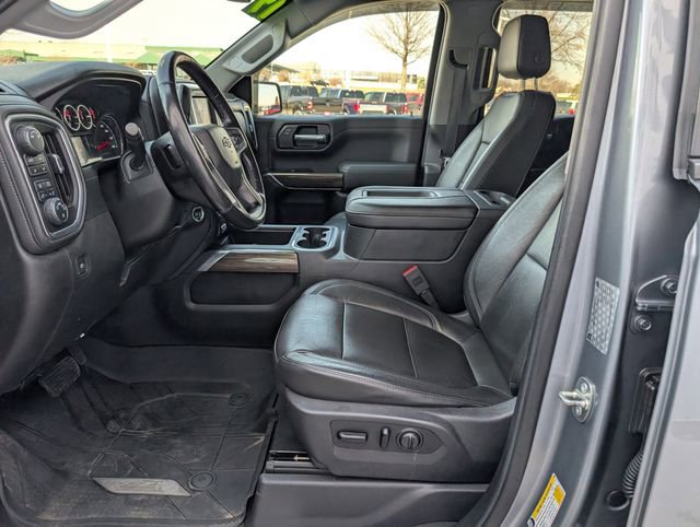 Used 2019 Chevrolet Silverado 1500 LT Trail Boss image 2
