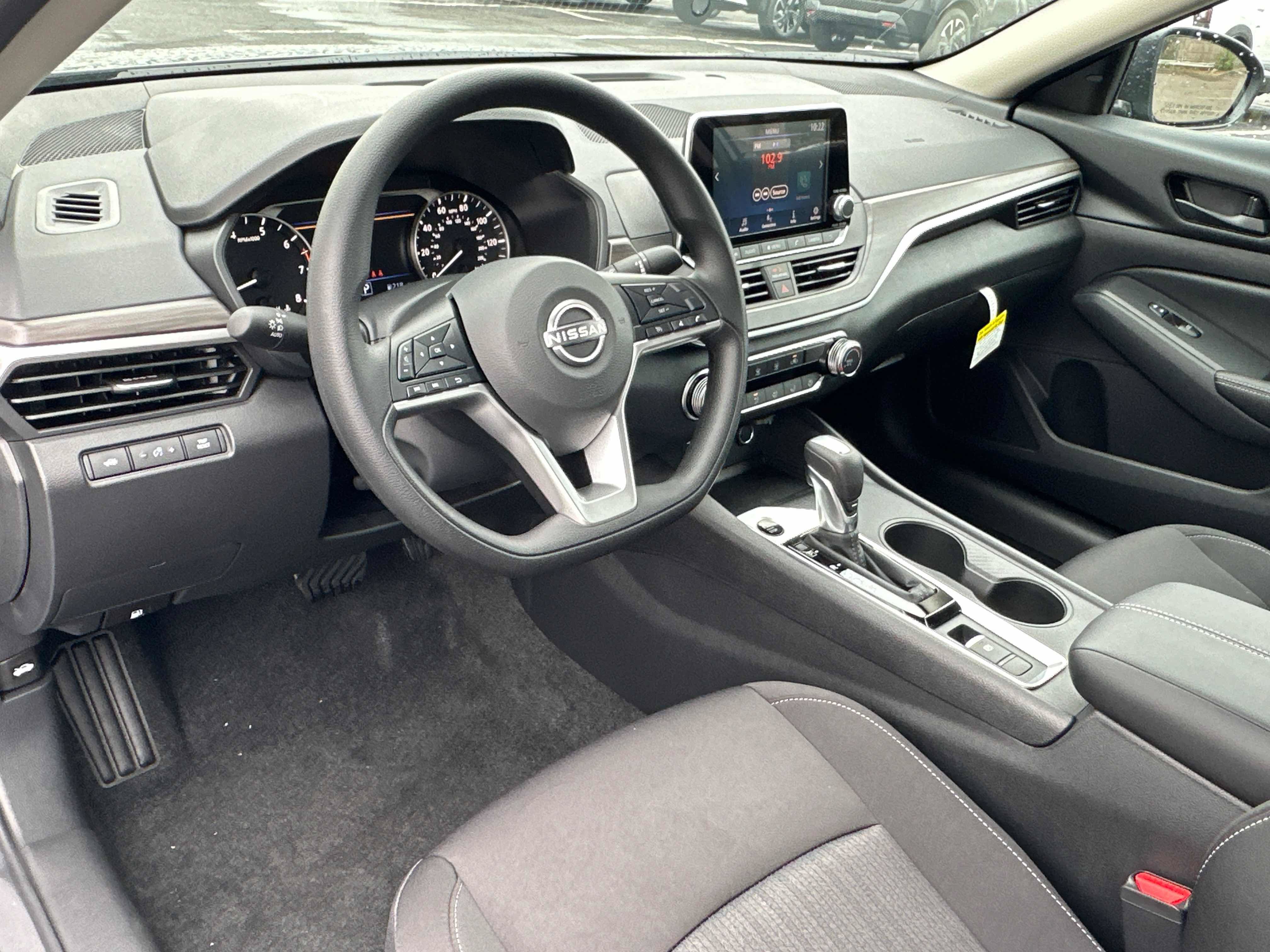 New 2026 Nissan Altima 2.5 SV AWD/4WD image 31