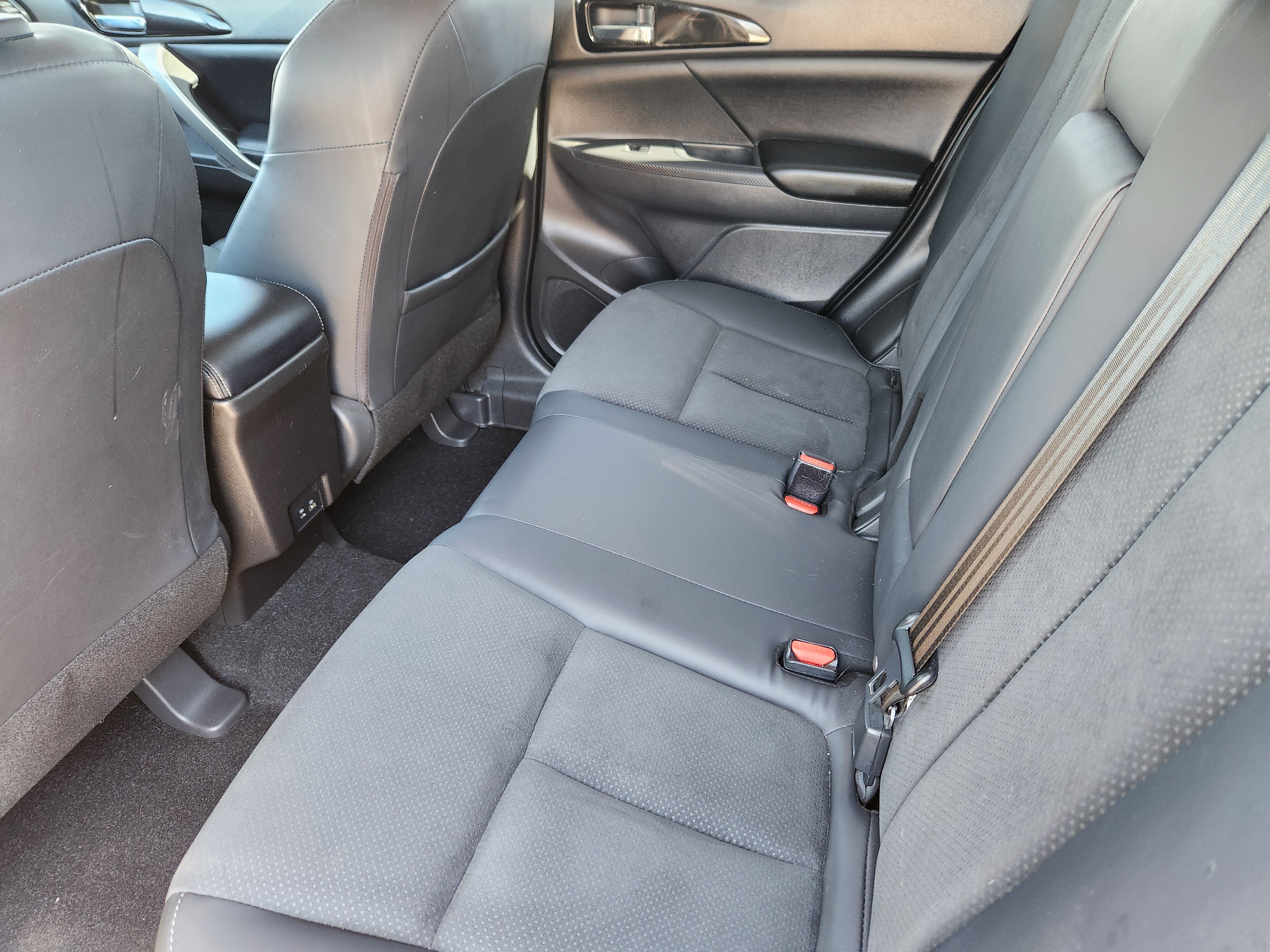Used 2024 Mitsubishi Eclipse Cross SE AWD/4WD image 19