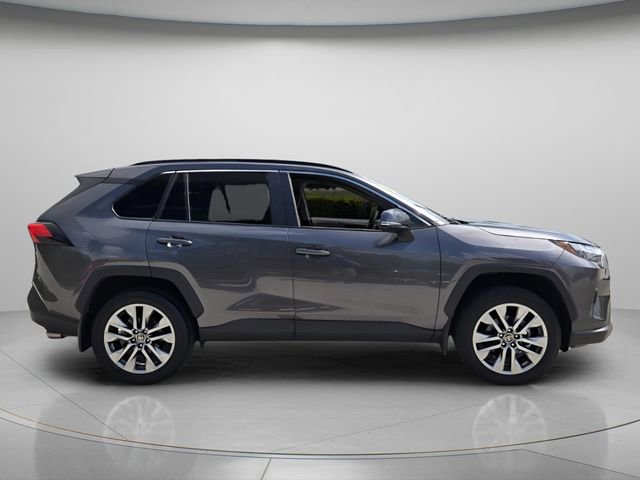 Used 2024 Toyota RAV4 XLE Premium FWD image 5