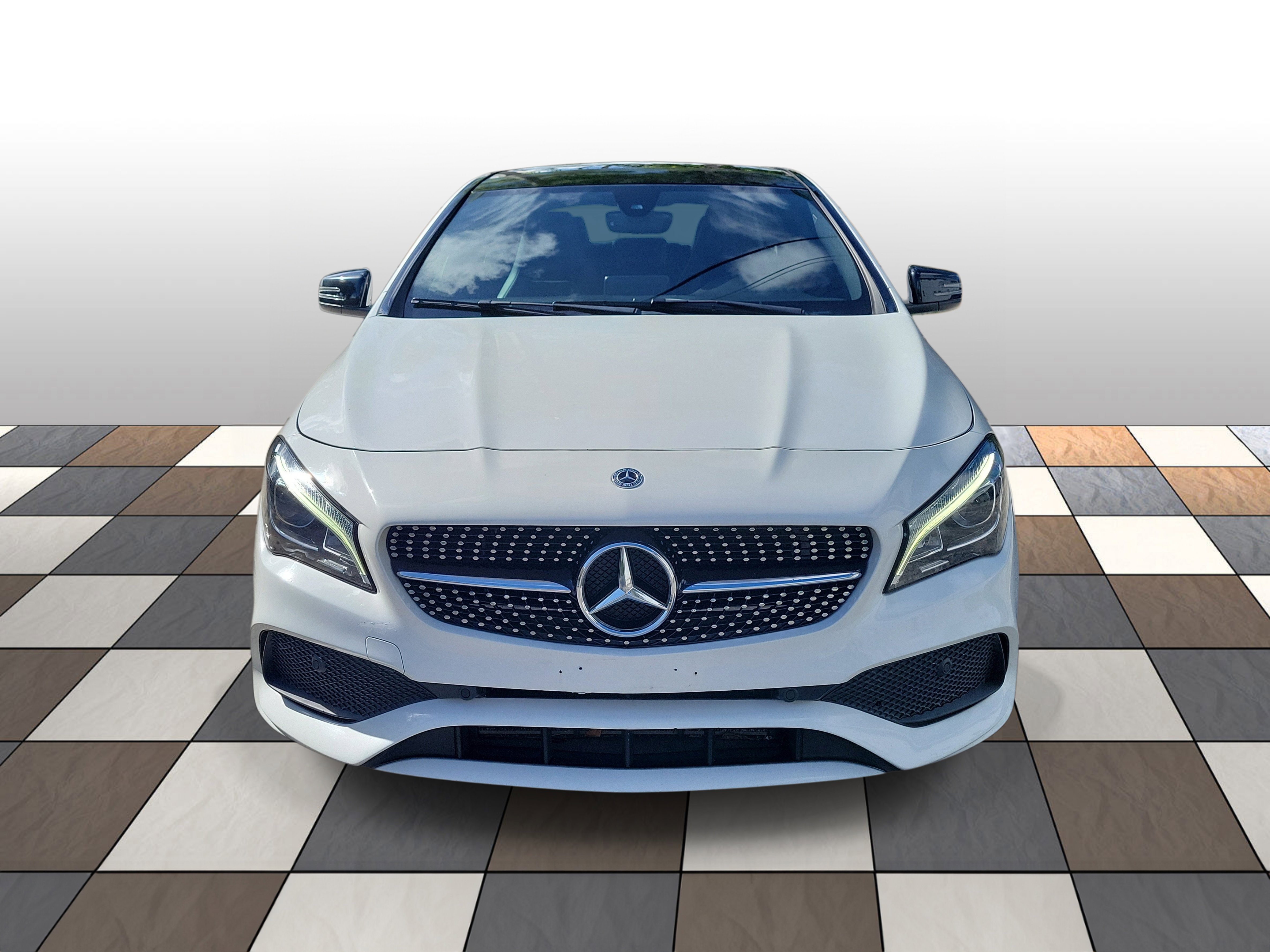 Used 2019 Mercedes-Benz CLA 250 image 2