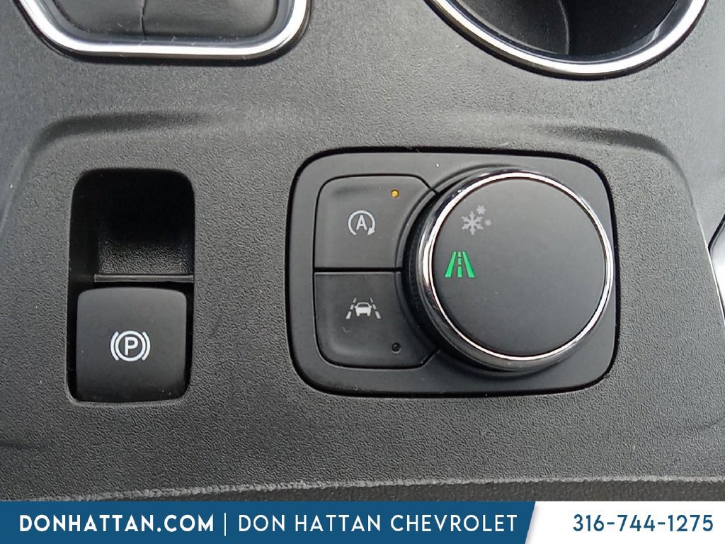Used 2023 Chevrolet Traverse LT FWD image 10